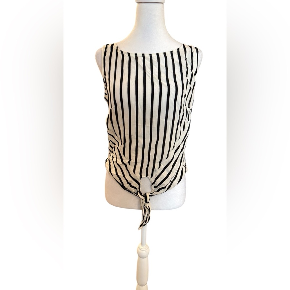 Bebe Ashley Stripe Knot stop